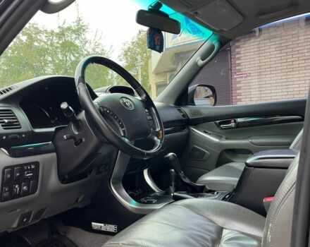 Черный Тойота Ленд Крузер Прадо 120, объемом двигателя 4 л и пробегом 168 тыс. км за 25000 $, фото 7 на Automoto.ua