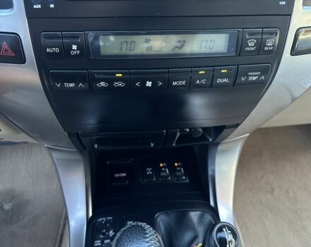 Черный Тойота Ленд Крузер Прадо 120, объемом двигателя 4 л и пробегом 326 тыс. км за 17999 $, фото 20 на Automoto.ua