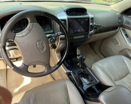 Черный Тойота Ленд Крузер Прадо 120, объемом двигателя 4 л и пробегом 313 тыс. км за 18400 $, фото 8 на Automoto.ua