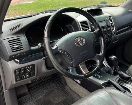 Черный Тойота Ленд Крузер Прадо 120, объемом двигателя 4 л и пробегом 168 тыс. км за 25000 $, фото 1 на Automoto.ua