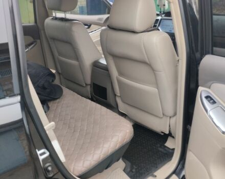 Черный Тойота Ленд Крузер Прадо 120, объемом двигателя 4 л и пробегом 306 тыс. км за 15000 $, фото 5 на Automoto.ua