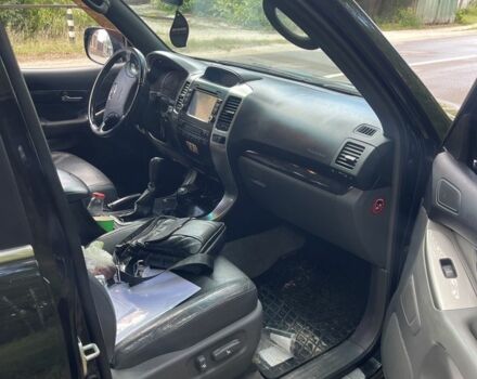 Черный Тойота Ленд Крузер Прадо 120, объемом двигателя 4 л и пробегом 270 тыс. км за 14700 $, фото 5 на Automoto.ua