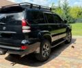 Черный Тойота Ленд Крузер Прадо 120, объемом двигателя 4 л и пробегом 313 тыс. км за 18400 $, фото 1 на Automoto.ua