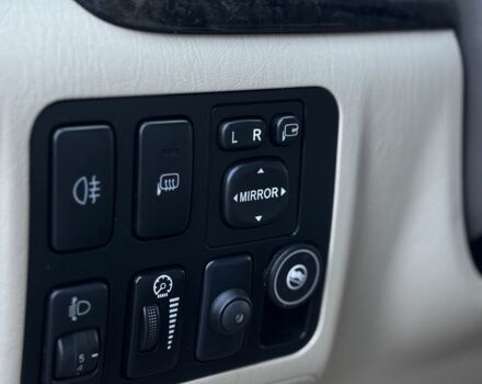 Черный Тойота Ленд Крузер Прадо 120, объемом двигателя 4 л и пробегом 326 тыс. км за 17999 $, фото 18 на Automoto.ua