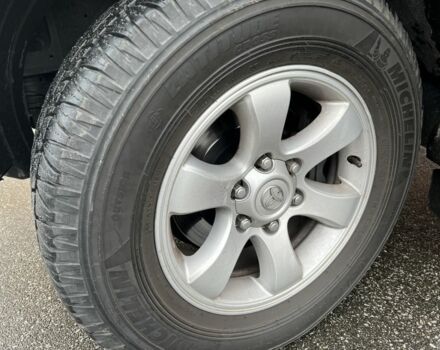 Черный Тойота Ленд Крузер Прадо 120, объемом двигателя 4 л и пробегом 163 тыс. км за 22500 $, фото 17 на Automoto.ua