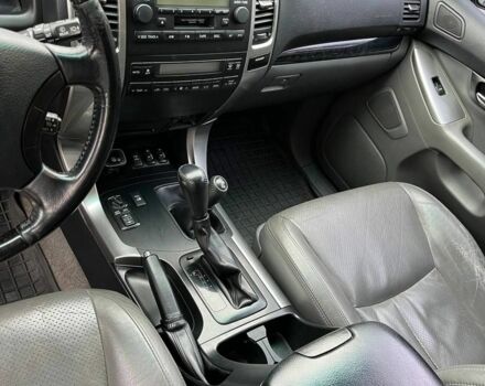 Черный Тойота Ленд Крузер Прадо 120, объемом двигателя 4 л и пробегом 168 тыс. км за 25000 $, фото 8 на Automoto.ua