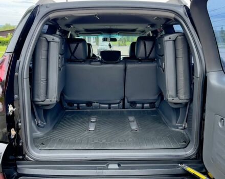 Черный Тойота Ленд Крузер Прадо 120, объемом двигателя 4 л и пробегом 285 тыс. км за 15000 $, фото 4 на Automoto.ua