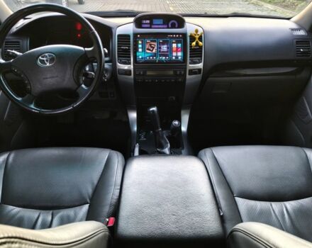 Черный Тойота Ленд Крузер Прадо 120, объемом двигателя 4 л и пробегом 134 тыс. км за 19500 $, фото 6 на Automoto.ua