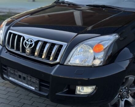 Черный Тойота Ленд Крузер Прадо 120, объемом двигателя 4 л и пробегом 326 тыс. км за 17999 $, фото 5 на Automoto.ua