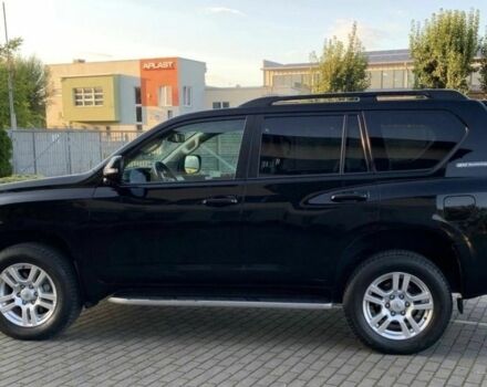 Черный Тойота Ленд Крузер Прадо 120, объемом двигателя 3 л и пробегом 190 тыс. км за 5700 $, фото 2 на Automoto.ua