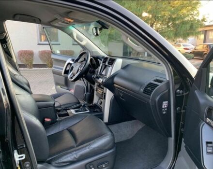 Черный Тойота Ленд Крузер Прадо 120, объемом двигателя 3 л и пробегом 190 тыс. км за 5700 $, фото 6 на Automoto.ua