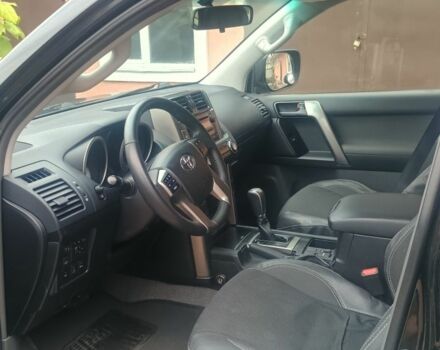 Черный Тойота Ленд Крузер Прадо 120, объемом двигателя 3 л и пробегом 82 тыс. км за 30000 $, фото 3 на Automoto.ua