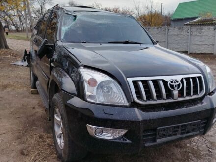 Черный Тойота Ленд Крузер Прадо 120, объемом двигателя 4 л и пробегом 250 тыс. км за 10000 $, фото 1 на Automoto.ua