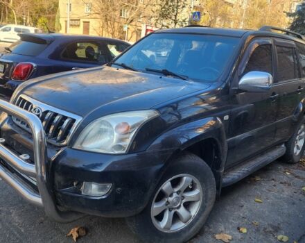 Черный Тойота Ленд Крузер Прадо 120, объемом двигателя 4 л и пробегом 126 тыс. км за 11000 $, фото 1 на Automoto.ua