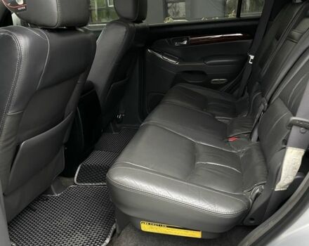 Серый Тойота Ленд Крузер Прадо 120, объемом двигателя 4 л и пробегом 220 тыс. км за 12500 $, фото 11 на Automoto.ua