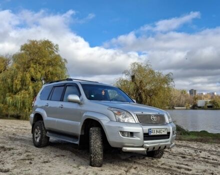 Серый Тойота Ленд Крузер Прадо 120, объемом двигателя 4 л и пробегом 316 тыс. км за 13980 $, фото 4 на Automoto.ua