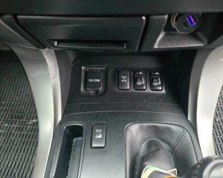 Сірий Тойота Ленд Крузер Прадо 120, об'ємом двигуна 3 л та пробігом 192 тис. км за 3900 $, фото 5 на Automoto.ua