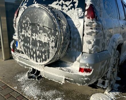 Сірий Тойота Ленд Крузер Прадо 120, об'ємом двигуна 3 л та пробігом 430 тис. км за 8448 $, фото 1 на Automoto.ua