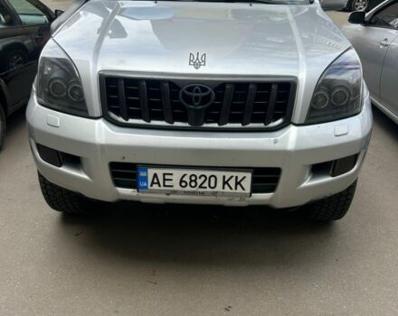 Серый Тойота Ленд Крузер Прадо 120, объемом двигателя 4 л и пробегом 3 тыс. км за 15500 $, фото 1 на Automoto.ua