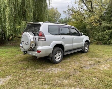 Тойота Ленд Крузер Прадо 120 2003 у Харкові на Automoto.ua Сірий Тойота Ленд Крузер Прадо 120, об'ємом двигуна 2.7 л та пробігом 282 тис. км за 9999 $, фото 2 на Automoto.ua