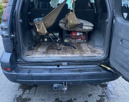 Серый Тойота Ленд Крузер Прадо 120, объемом двигателя 3 л и пробегом 470 тыс. км за 8398 $, фото 8 на Automoto.ua