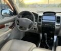 Серый Тойота Ленд Крузер Прадо 120, объемом двигателя 4 л и пробегом 225 тыс. км за 13500 $, фото 5 на Automoto.ua