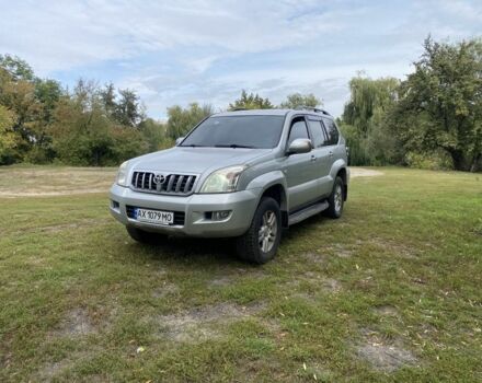 Тойота Ленд Крузер Прадо 120 2003 у Харкові на Automoto.ua Сірий Тойота Ленд Крузер Прадо 120, об'ємом двигуна 2.7 л та пробігом 282 тис. км за 9999 $, фото 1 на Automoto.ua