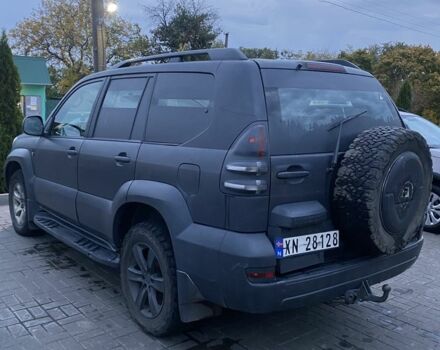 Серый Тойота Ленд Крузер Прадо 120, объемом двигателя 3 л и пробегом 470 тыс. км за 8398 $, фото 2 на Automoto.ua