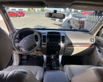 Серый Тойота Ленд Крузер Прадо 120, объемом двигателя 3 л и пробегом 338 тыс. км за 3250 $, фото 5 на Automoto.ua