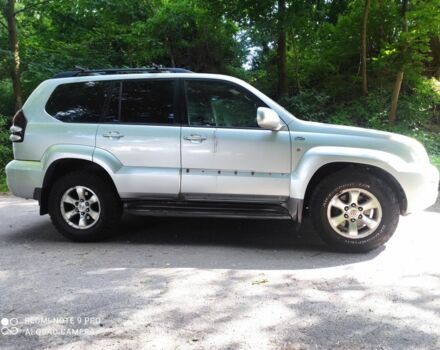 Сірий Тойота Ленд Крузер Прадо 120, об'ємом двигуна 3 л та пробігом 151 тис. км за 6943 $, фото 2 на Automoto.ua