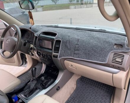 Сірий Тойота Ленд Крузер Прадо 120, об'ємом двигуна 2.7 л та пробігом 330 тис. км за 10500 $, фото 9 на Automoto.ua