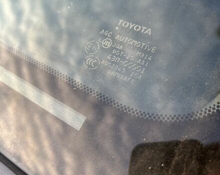 Серый Тойота Ленд Крузер Прадо 120, объемом двигателя 2.7 л и пробегом 289 тыс. км за 10500 $, фото 5 на Automoto.ua