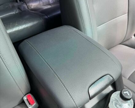 Серый Тойота Ленд Крузер Прадо 120, объемом двигателя 3 л и пробегом 333 тыс. км за 14558 $, фото 12 на Automoto.ua