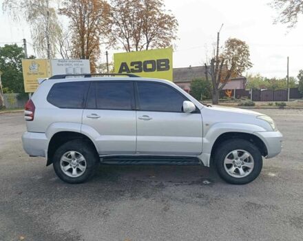 Тойота Ленд Крузер Прадо 120 2004 у Харкові на Automoto.ua Сірий Тойота Ленд Крузер Прадо 120, об'ємом двигуна 2.7 л та пробігом 300 тис. км за 11000 $, фото 3 на Automoto.ua