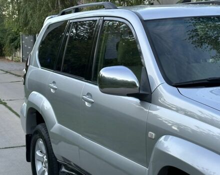 Серый Тойота Ленд Крузер Прадо 120, объемом двигателя 2.7 л и пробегом 241 тыс. км за 10300 $, фото 6 на Automoto.ua