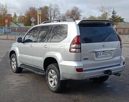 Тойота Ленд Крузер Прадо 120 2004 у Харкові на Automoto.ua Сірий Тойота Ленд Крузер Прадо 120, об'ємом двигуна 2.7 л та пробігом 300 тис. км за 11000 $, фото 5 на Automoto.ua