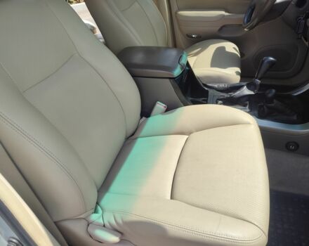 Сірий Тойота Ленд Крузер Прадо 120, об'ємом двигуна 0 л та пробігом 330 тис. км за 9700 $, фото 16 на Automoto.ua