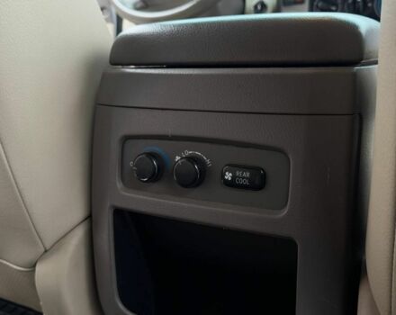 Сірий Тойота Ленд Крузер Прадо 120, об'ємом двигуна 2.7 л та пробігом 330 тис. км за 10500 $, фото 12 на Automoto.ua