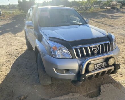 Сірий Тойота Ленд Крузер Прадо 120, об'ємом двигуна 3 л та пробігом 500 тис. км за 10000 $, фото 2 на Automoto.ua