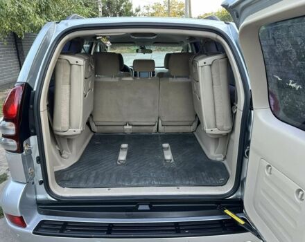 Серый Тойота Ленд Крузер Прадо 120, объемом двигателя 2.7 л и пробегом 241 тыс. км за 10300 $, фото 20 на Automoto.ua