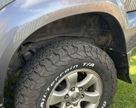 Серый Тойота Ленд Крузер Прадо 120, объемом двигателя 3 л и пробегом 338 тыс. км за 3250 $, фото 4 на Automoto.ua