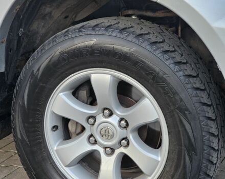 Серый Тойота Ленд Крузер Прадо 120, объемом двигателя 3 л и пробегом 286 тыс. км за 16000 $, фото 7 на Automoto.ua