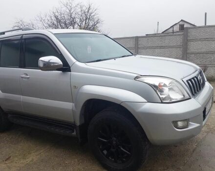 Серый Тойота Ленд Крузер Прадо 120, объемом двигателя 2.7 л и пробегом 237 тыс. км за 11812 $, фото 1 на Automoto.ua