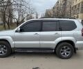 Серый Тойота Ленд Крузер Прадо 120, объемом двигателя 4 л и пробегом 265 тыс. км за 13000 $, фото 2 на Automoto.ua