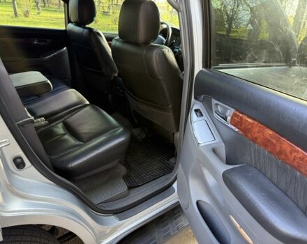 Серый Тойота Ленд Крузер Прадо 120, объемом двигателя 2.7 л и пробегом 320 тыс. км за 12900 $, фото 15 на Automoto.ua