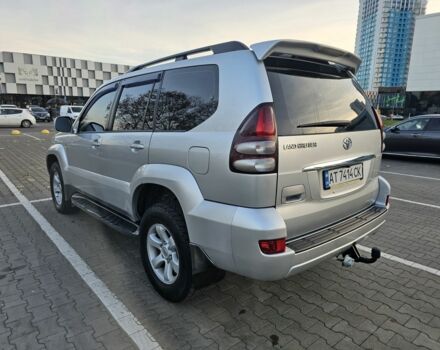 Серый Тойота Ленд Крузер Прадо 120, объемом двигателя 3 л и пробегом 286 тыс. км за 16000 $, фото 4 на Automoto.ua