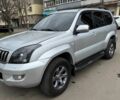 Серый Тойота Ленд Крузер Прадо 120, объемом двигателя 4 л и пробегом 265 тыс. км за 13000 $, фото 1 на Automoto.ua