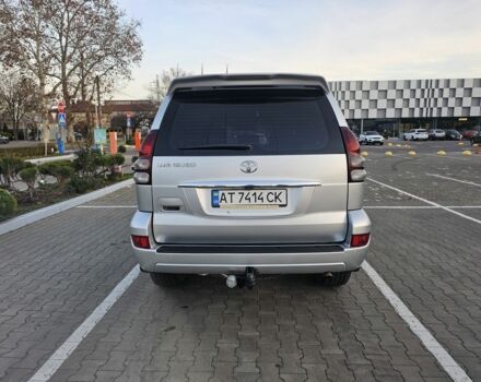 Серый Тойота Ленд Крузер Прадо 120, объемом двигателя 3 л и пробегом 286 тыс. км за 16000 $, фото 3 на Automoto.ua