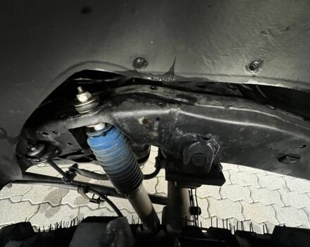 Серый Тойота Ленд Крузер Прадо 120, объемом двигателя 4 л и пробегом 320 тыс. км за 23000 $, фото 11 на Automoto.ua