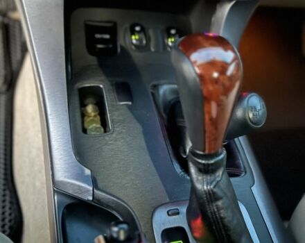 Серый Тойота Ленд Крузер Прадо 120, объемом двигателя 2.7 л и пробегом 275 тыс. км за 13500 $, фото 4 на Automoto.ua